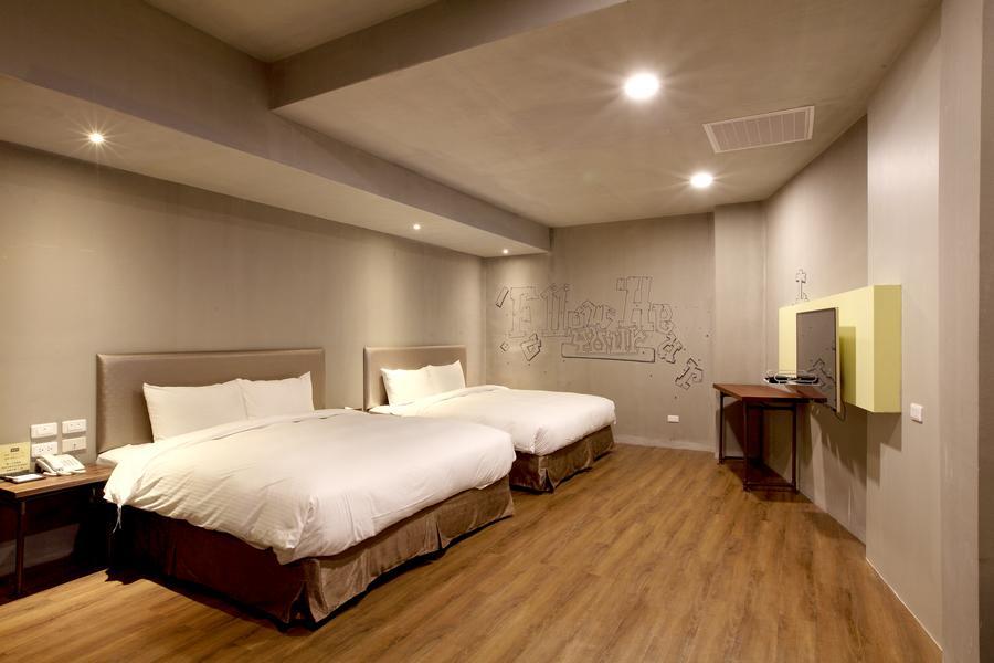 Tourism Inn Тайнань Экстерьер фото