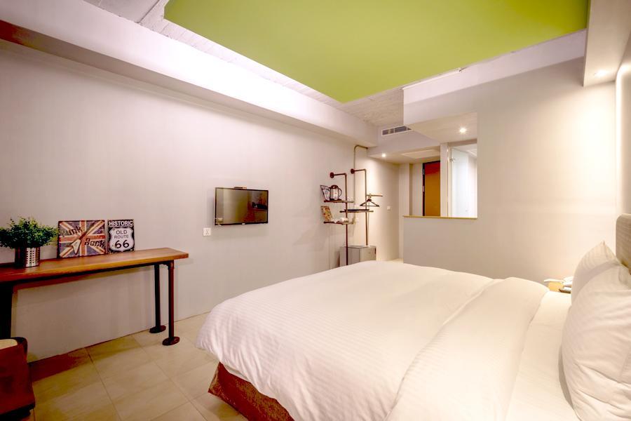 Tourism Inn Тайнань Экстерьер фото
